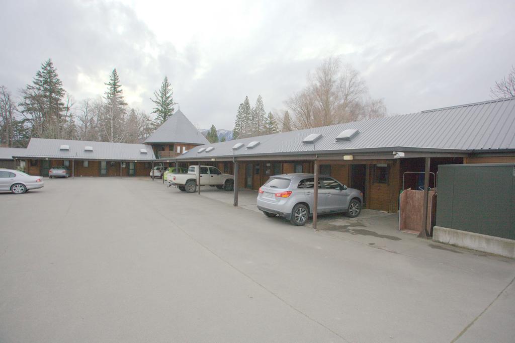 Alpine Lodge Motel Hanmer Springs Exterior photo